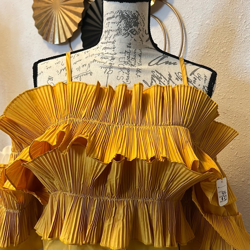 Off shoulder ruffled blouse